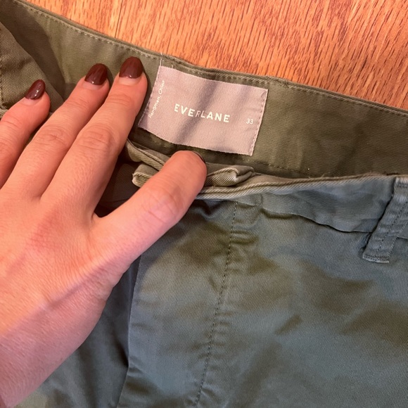 Men’s Everlane shorts, green, size 33 - Picture 3 of 3